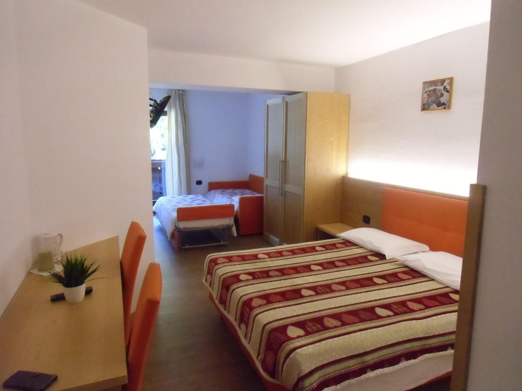 Hotel Garni Festil à Campitello di Fassa Extérieur photo