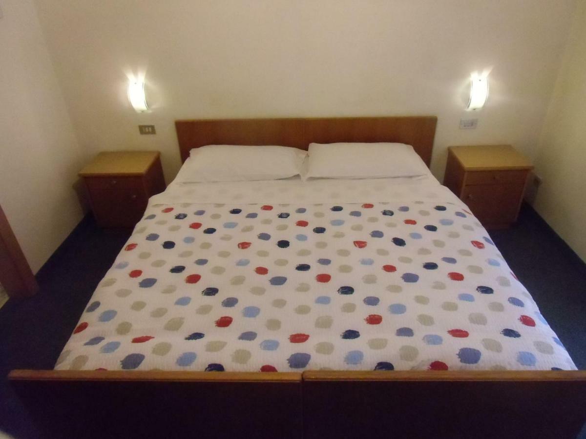 Hotel Garni Festil à Campitello di Fassa Extérieur photo